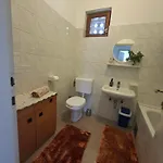 Casa de Férias Mirna Kamena Kuca Pax Vrgada